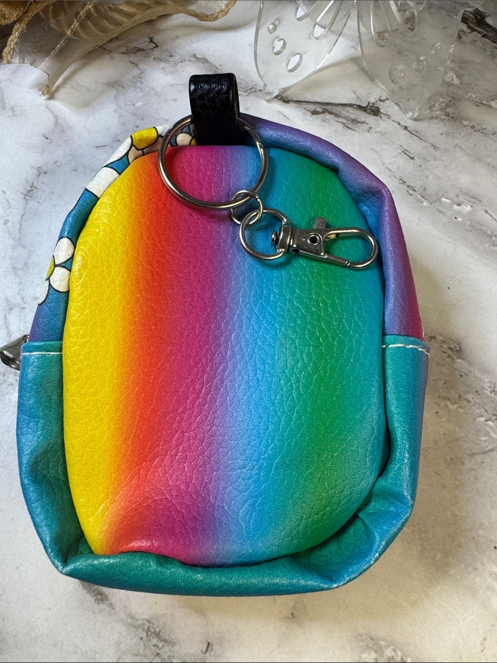 Rainbow Floral Coin Pouch with Smiley Daisies Keychain - Picture 2 of 6